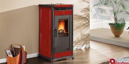 La Nordica Extraflame Irma bordó 10,3kw teplovzdušné krbové kachle na pelety