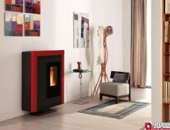 La Nordica Extraflame Souvenir Steel bordó 10,2kw teplovzdušné krbové kachle na pelety